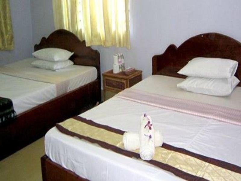 Angkor Reas Guesthouse Siem Reap Exterior photo