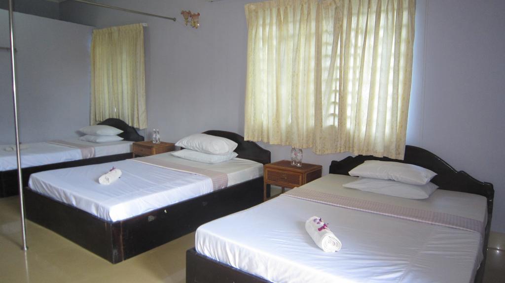 Angkor Reas Guesthouse Siem Reap Exterior photo