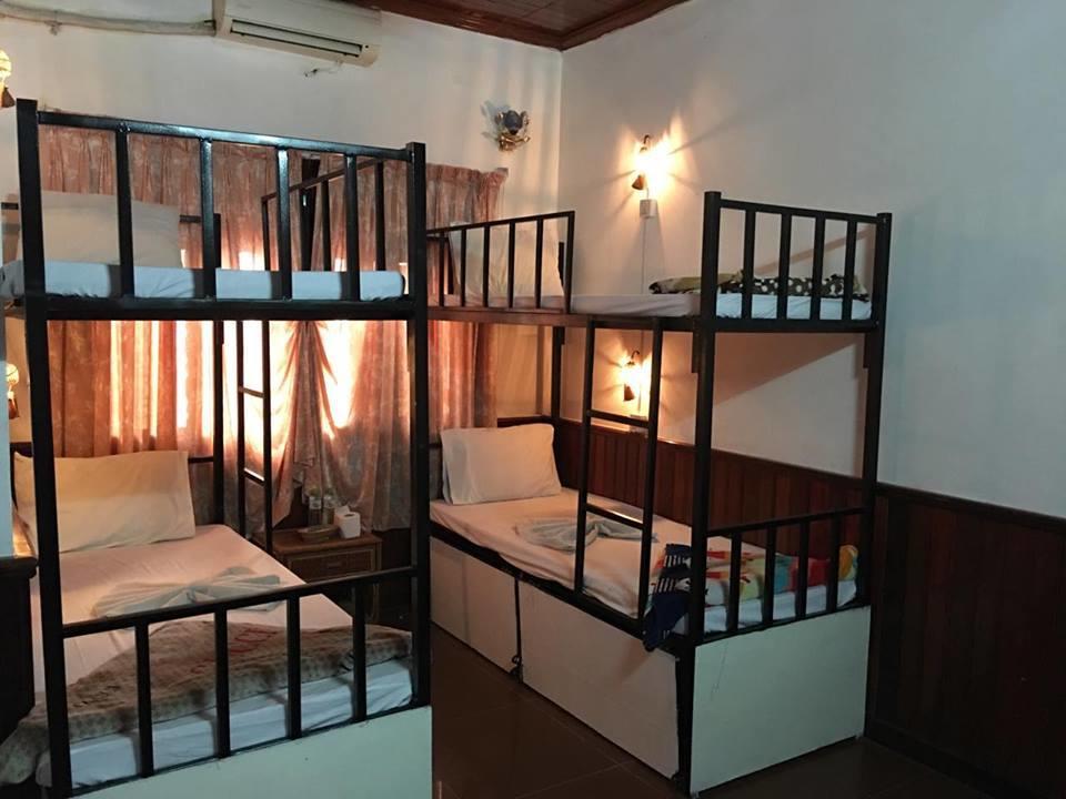 Angkor Reas Guesthouse Siem Reap Exterior photo